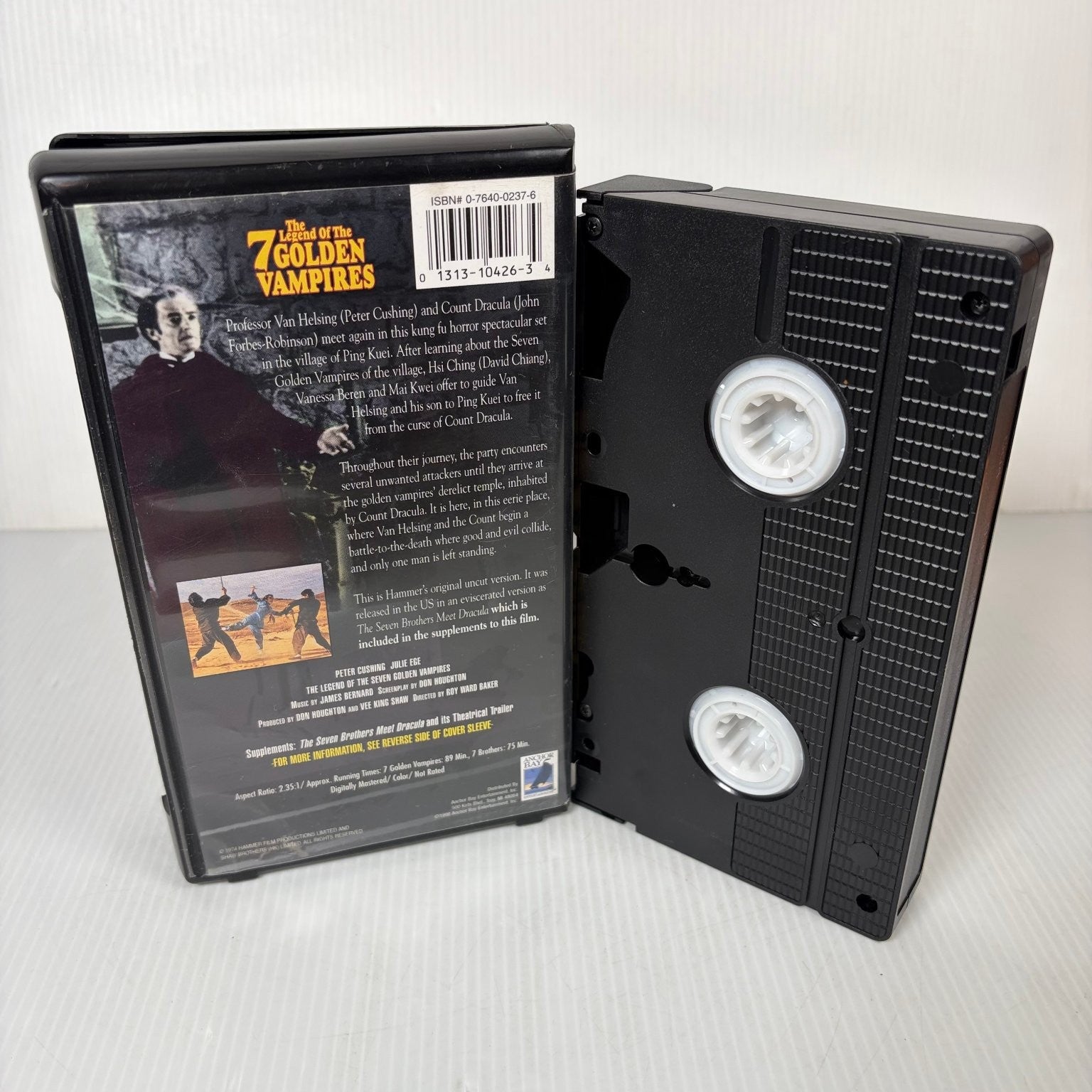 The Legend of the 7 Golden Vampires VHS 1974 Horror Action Hammer Clamshell Case