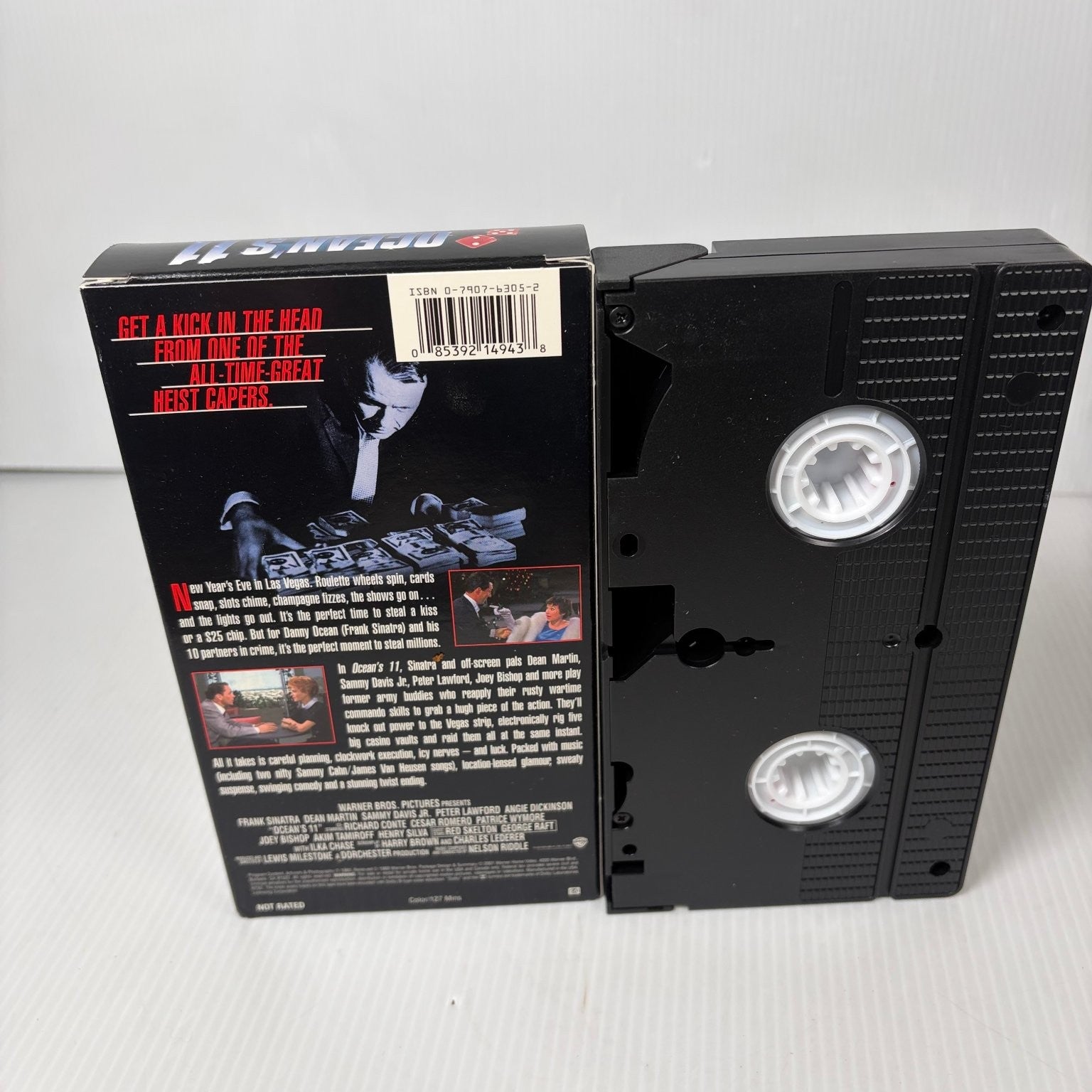 Ocean's 11 VHS 1960 Crime Heist Classic Frank Sinatra Warner Home Video