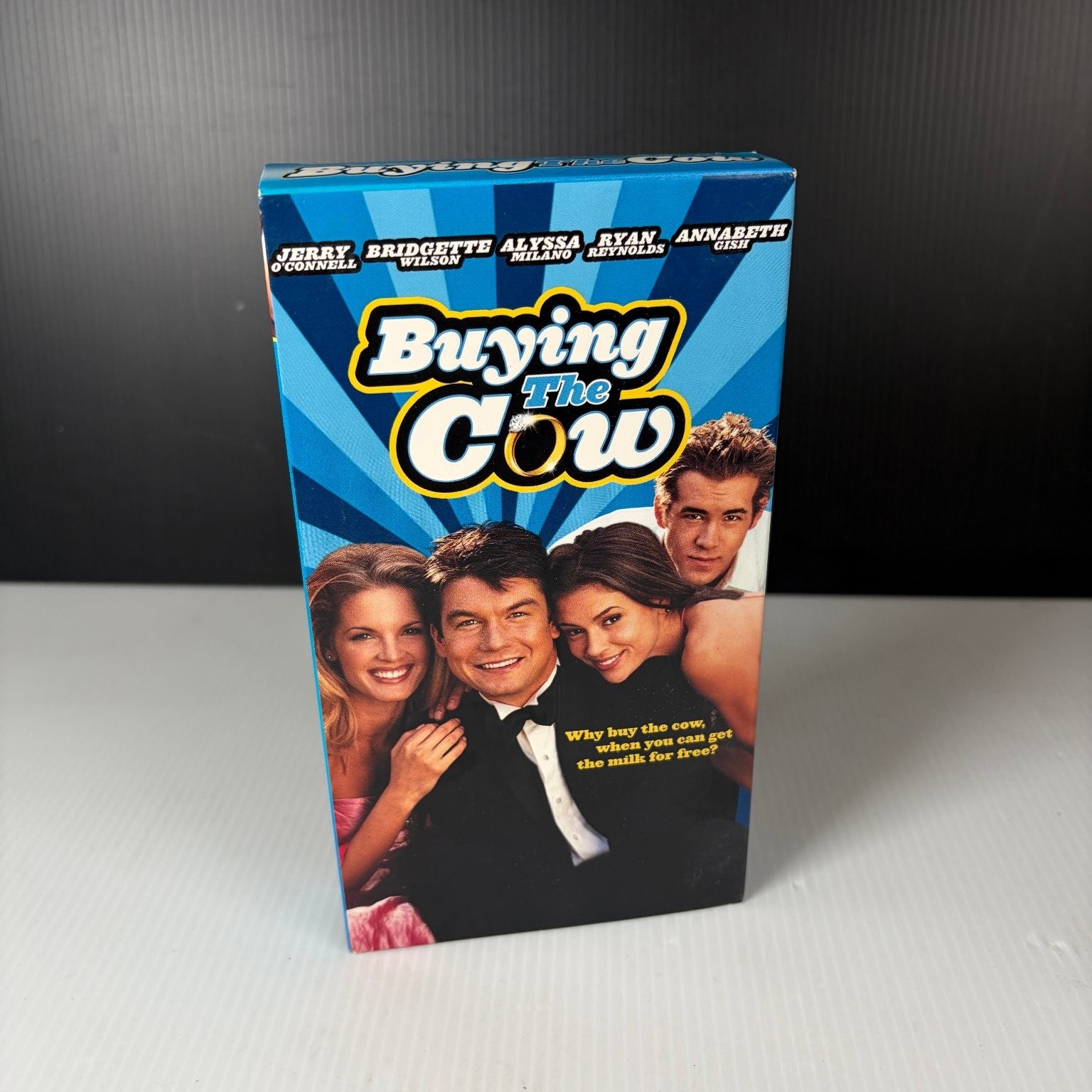 Buying The Cow VHS 2002 Comedy Romance Original Release Columbia TriStar