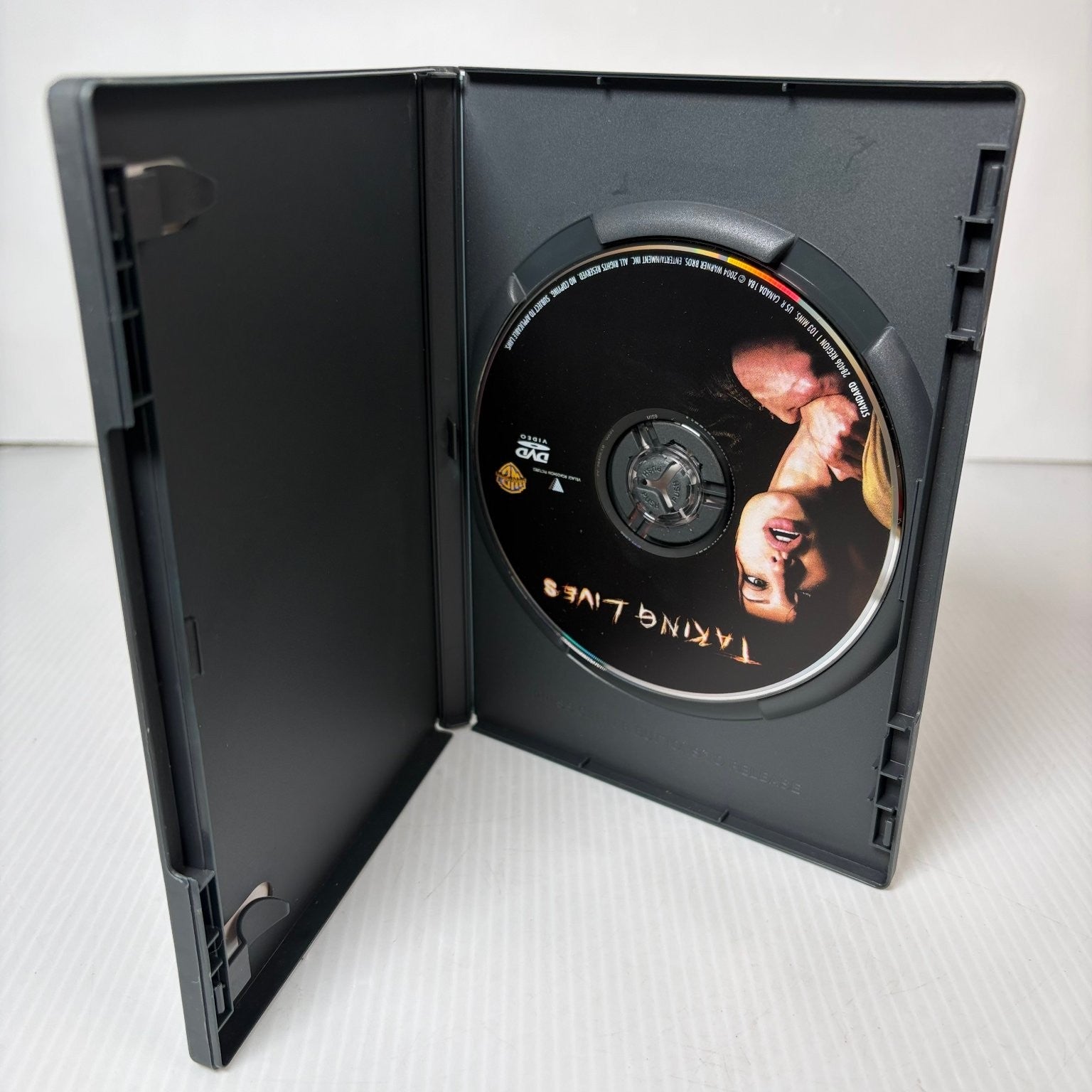 Taking Lives DVD 2004 Full-Screen Edition Angelina Jolie Ethan Hawke Thriller