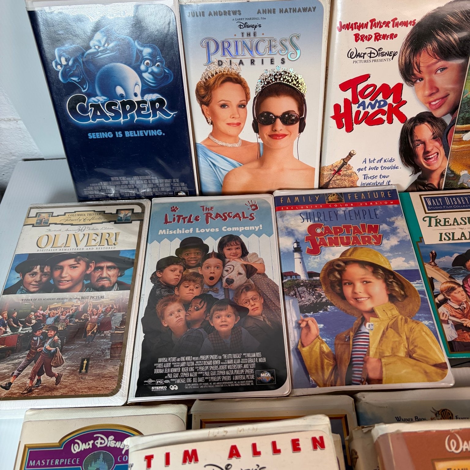 Disney VHS Lot of 21 Casper Mary Poppins Princess Diaries Jumanji & More