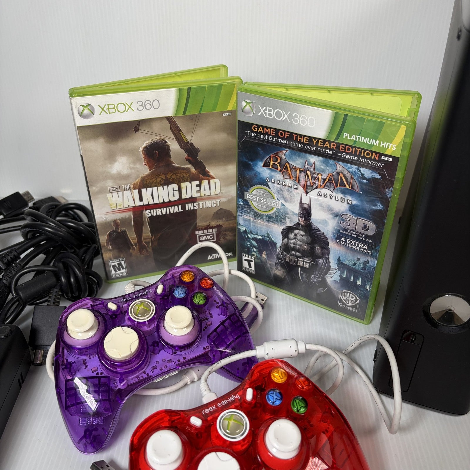 Microsoft Xbox 360 1439 Model S Console 4GB with 2 Wired Controllers & 2 Games