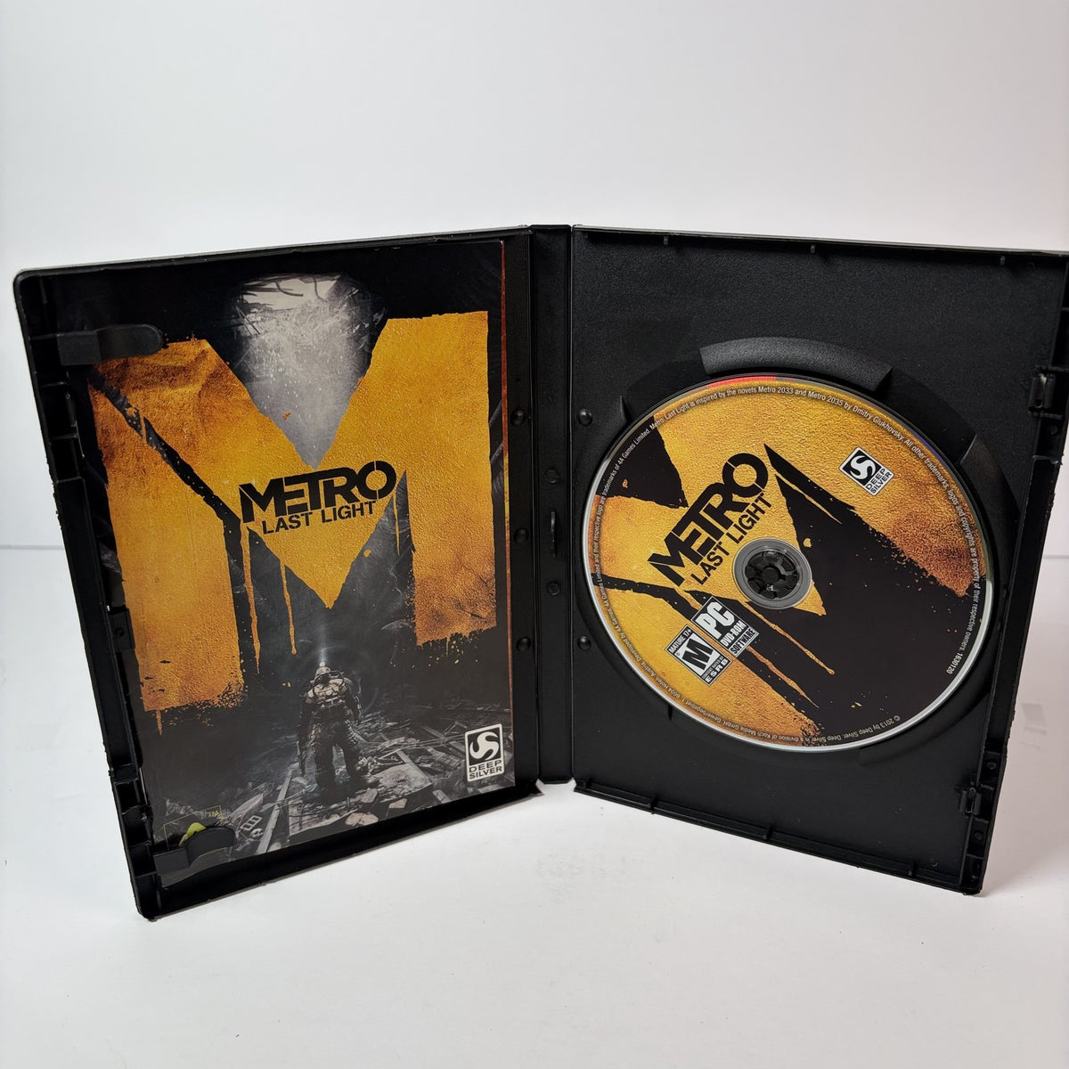 Metro Last Light Limited Edition PC DVD-ROM Deep Silver FPS Survival