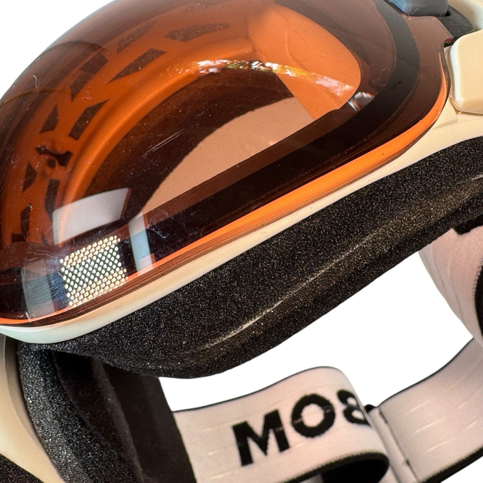 Abom Heated Anti-Fog Ski Snowboard Goggles White Frame Amber Lens